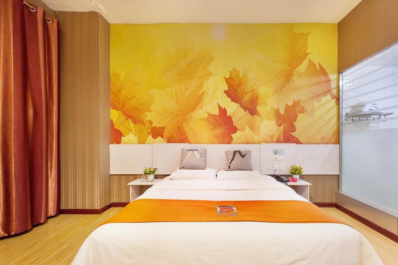Pai Hotel Chongqing Qijiang Bus Station Екстер'єр фото