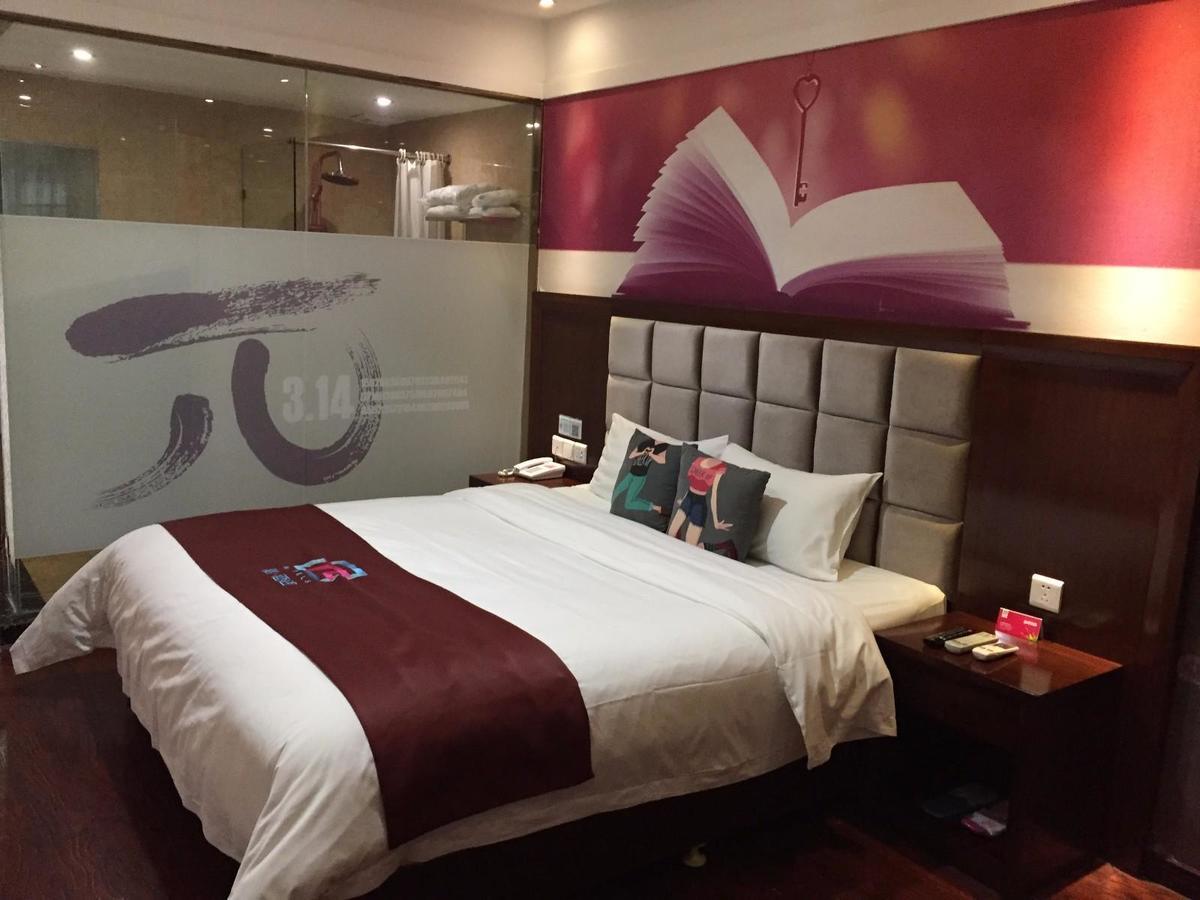 Pai Hotel Chongqing Qijiang Bus Station Екстер'єр фото