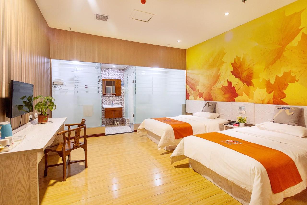Pai Hotel Chongqing Qijiang Bus Station Екстер'єр фото